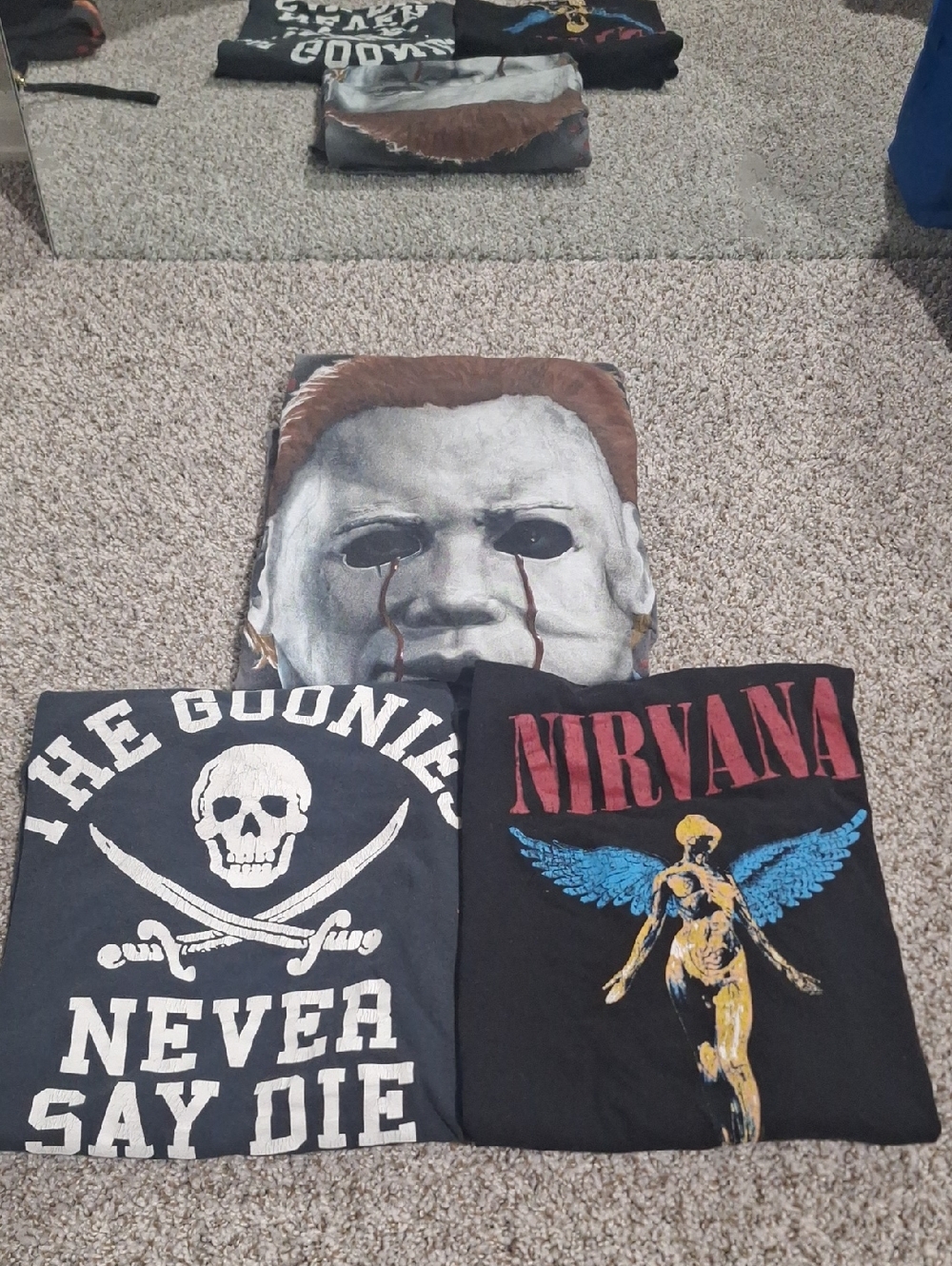 Assorted T-shirts Sz L-XL